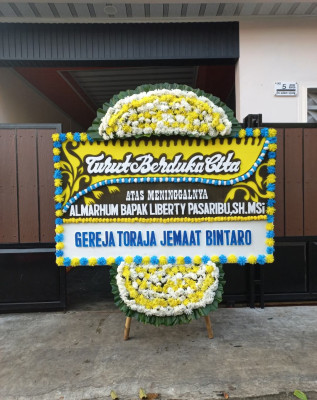 Papan Bunga Duka di Sako