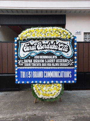 Papan Bunga Duka di Sako